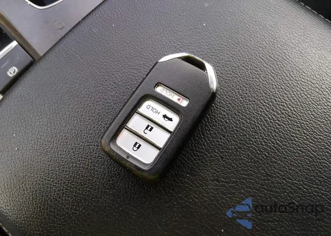 2018 Honda Accord Sport z USA, uszkodzony, nr VIN 1HGCV1F34JA228425